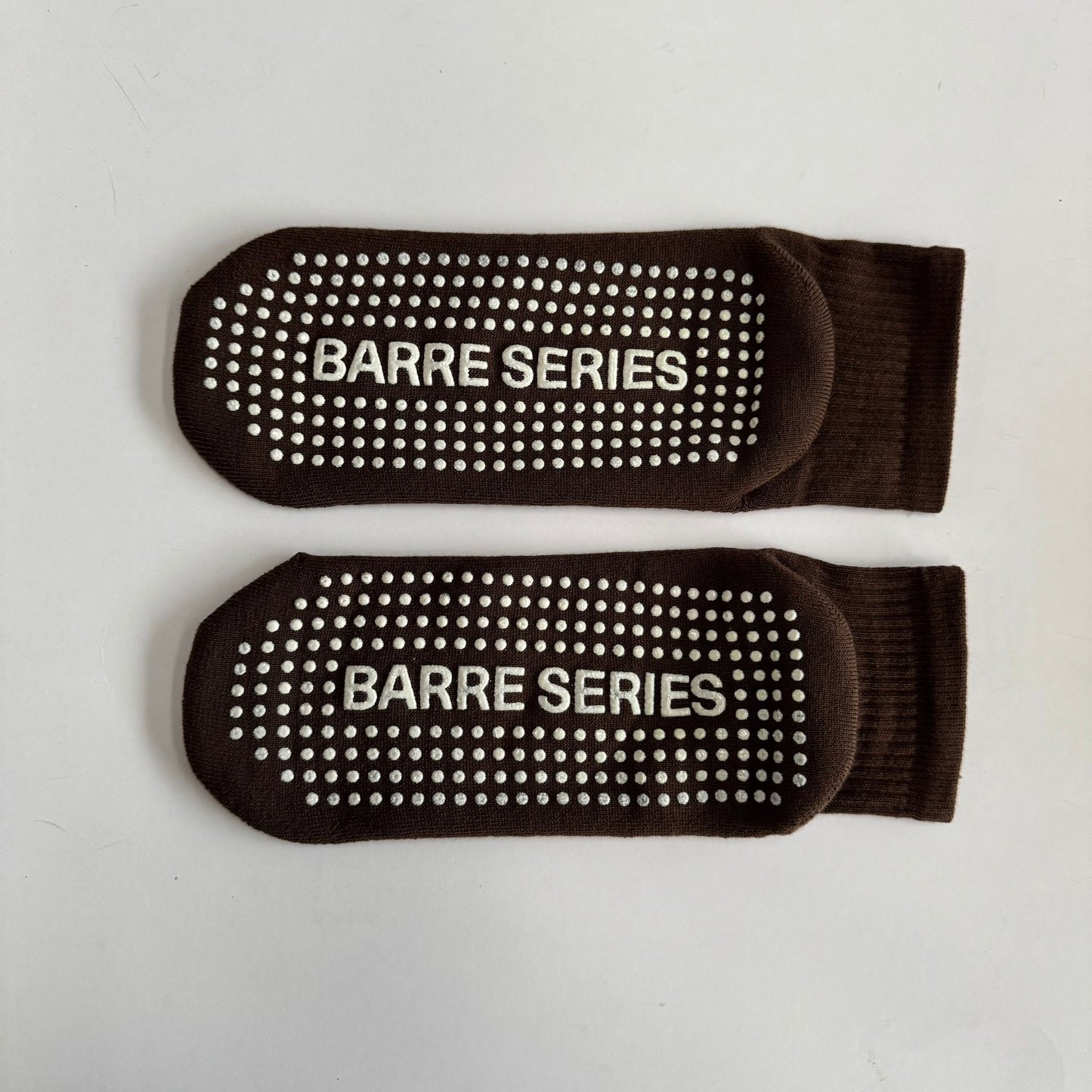 Pilates + Barre Grip Socks (Cocoa)